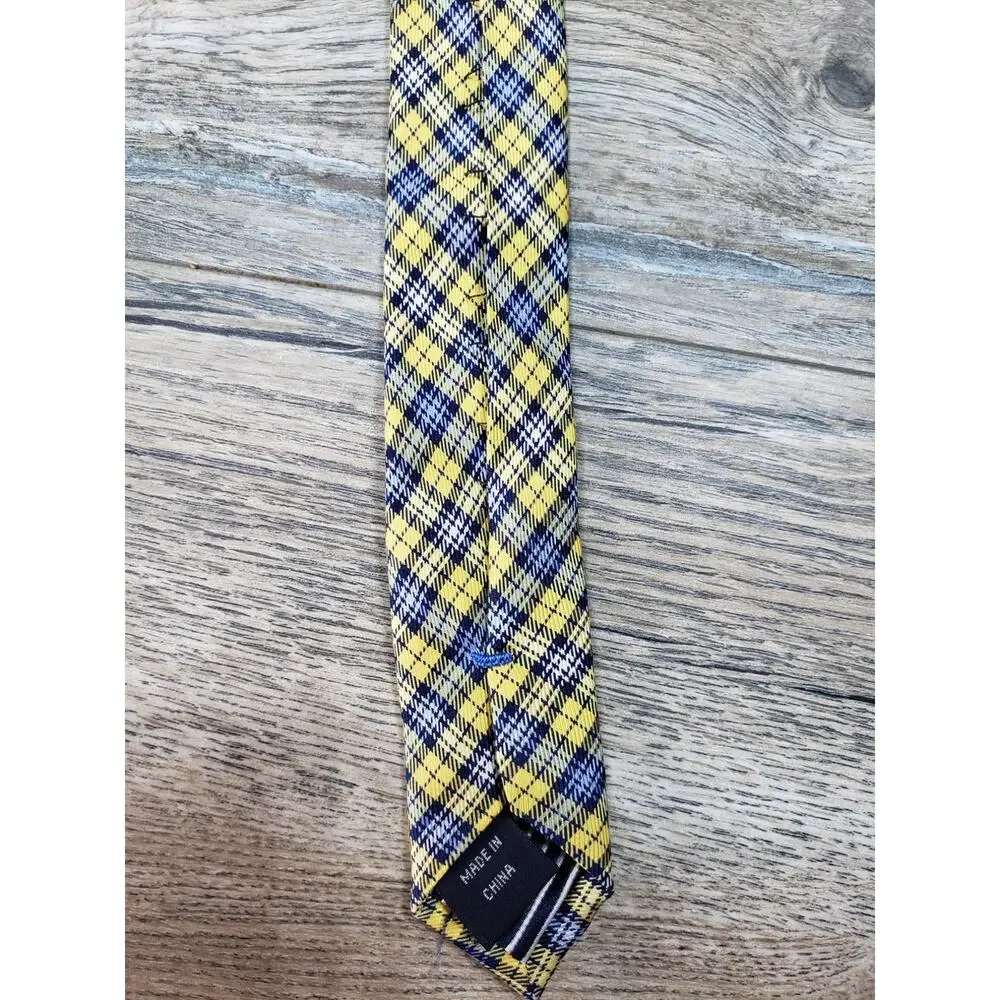 Nautica Men's Blue Yellow Plaid 100% Silk Neck Tie